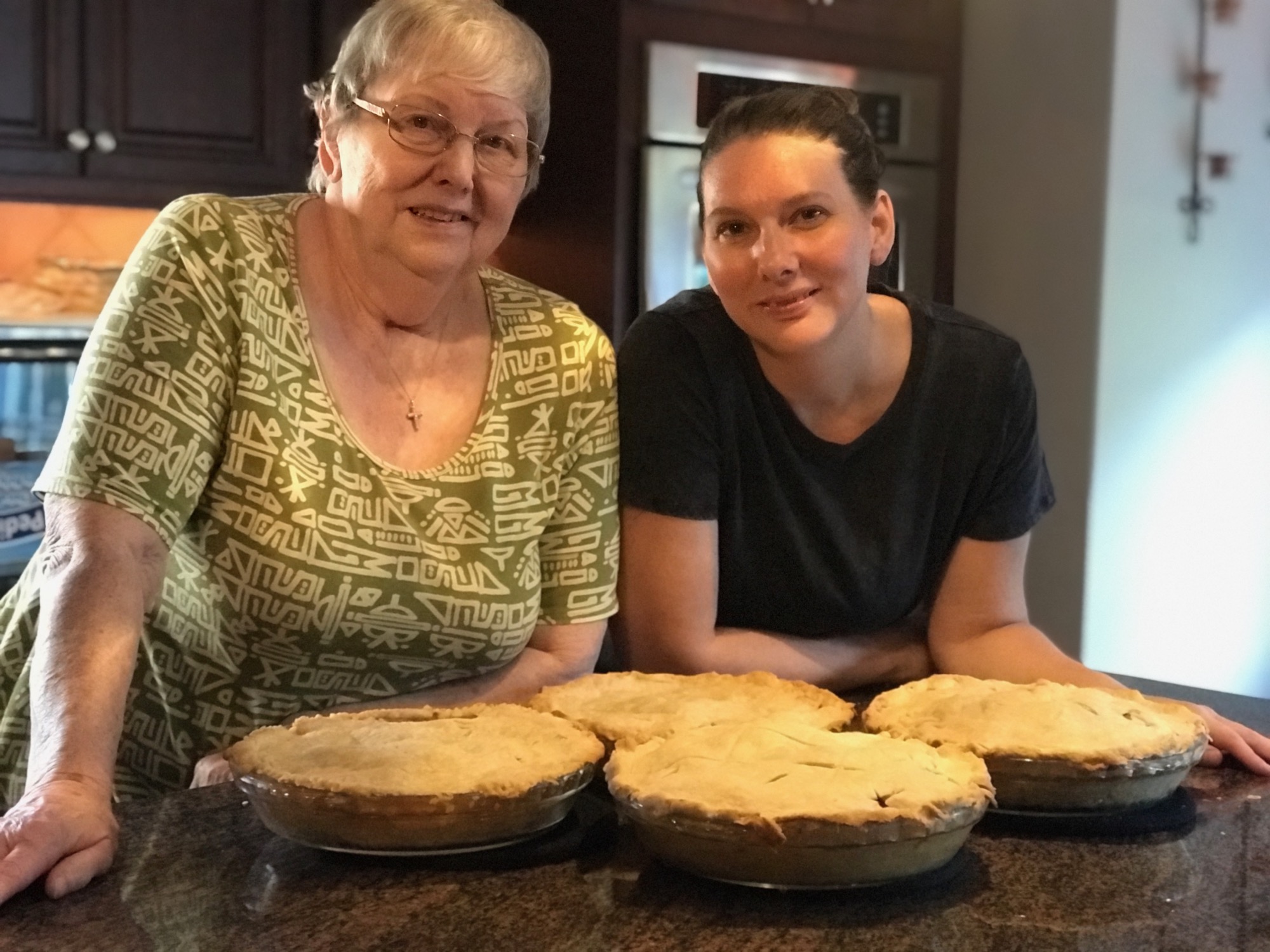 2017-09-23-grammy-danielle-apple-pie photo