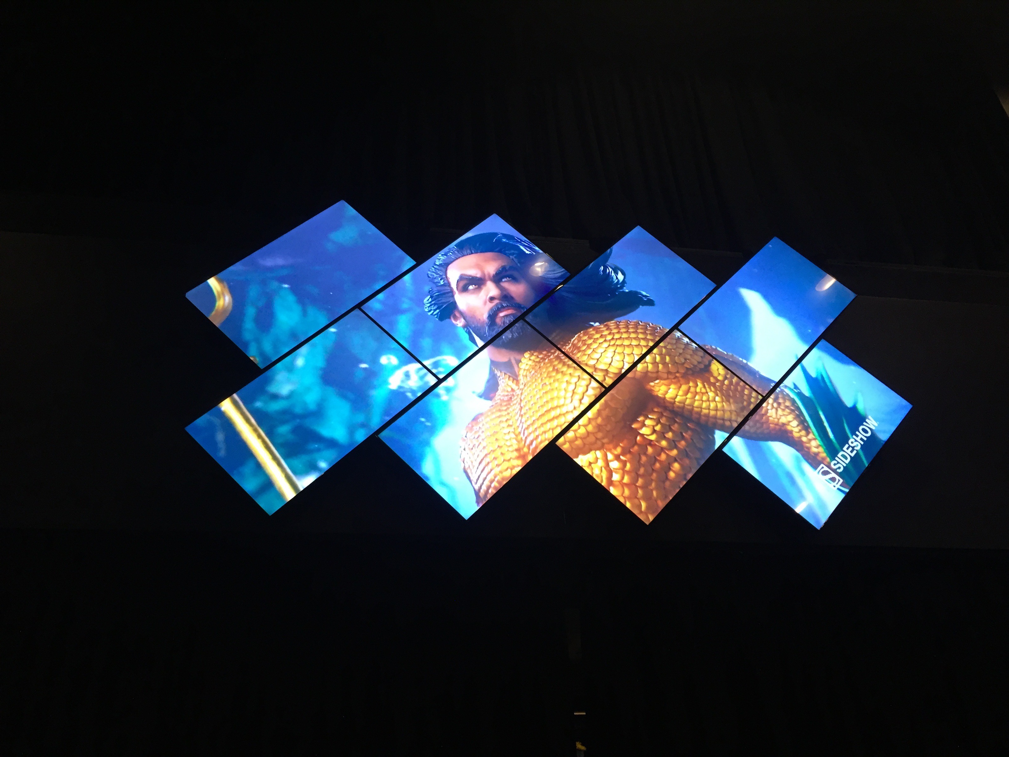 aquaman-premiere-sideshow-2 photo